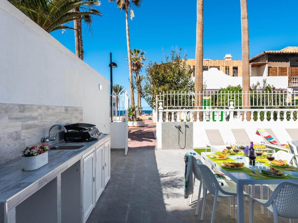 Apartamento 74 Parque Santiago 2 Sea Front Playa de las Americas (Tenerife)